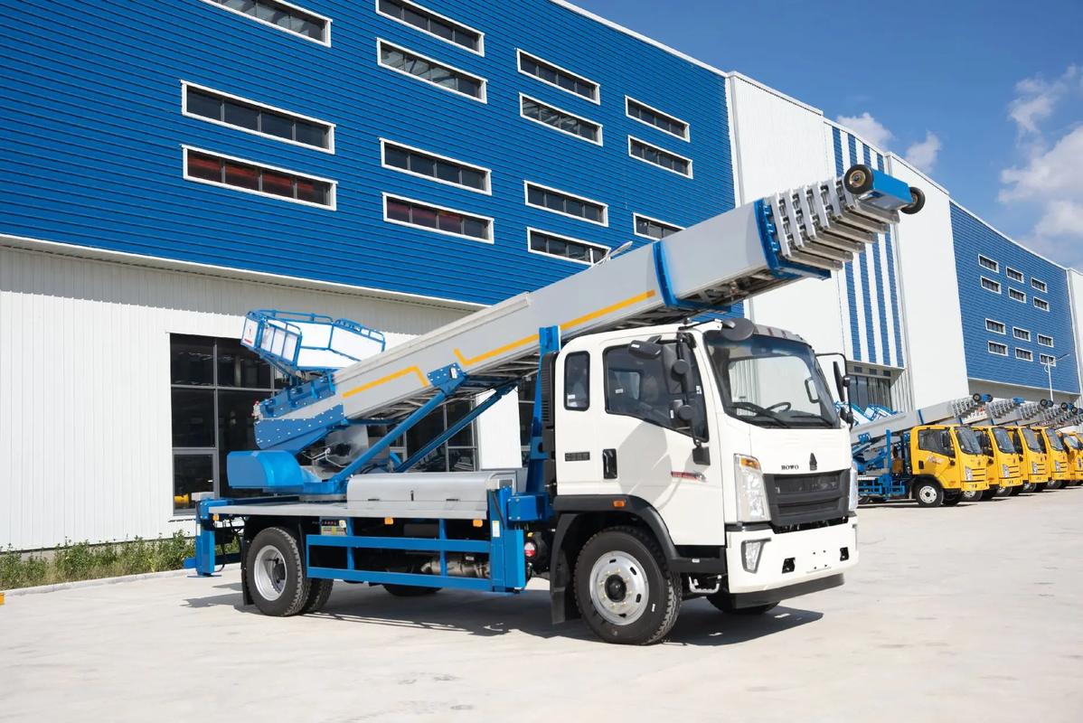 南开乡出租云梯车高空作业车 建筑垃圾搬运